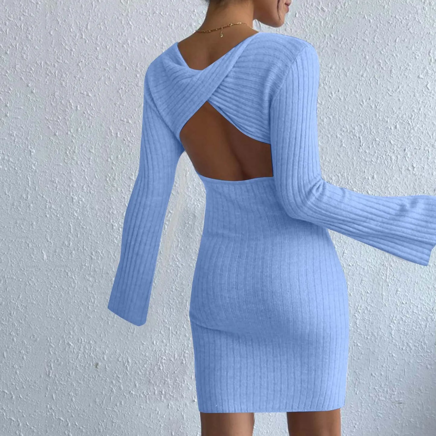 Knitted Backless Dress 2025
